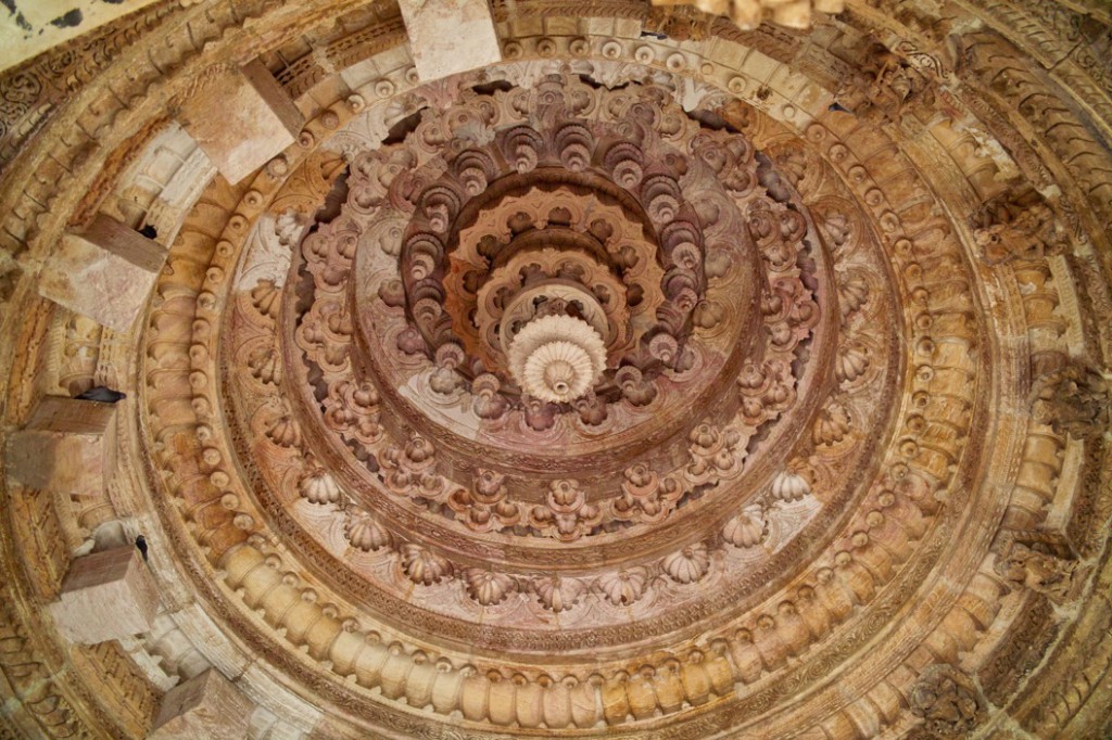 モデラーのスーリヤ寺院 surya temple (Modhera) 4