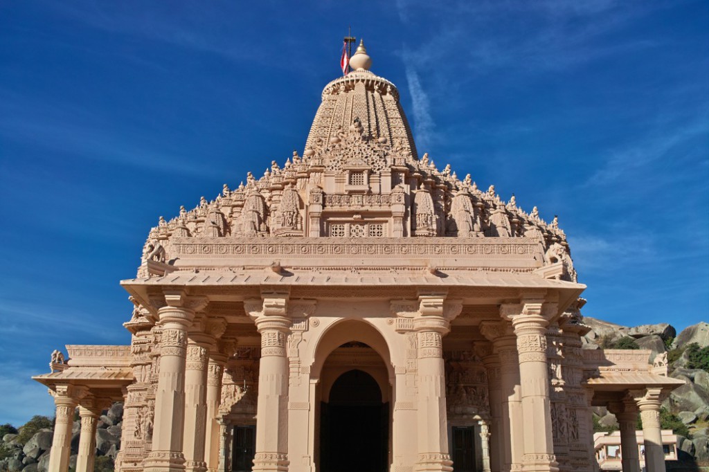 ターランガのアジタナータ寺院 ajitanatha temple (Talanga) 4