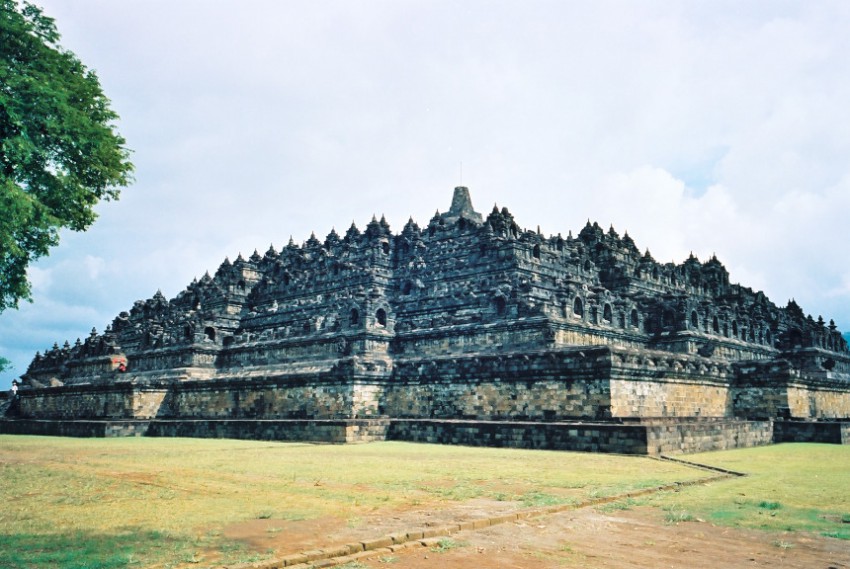 BOROBUDUR