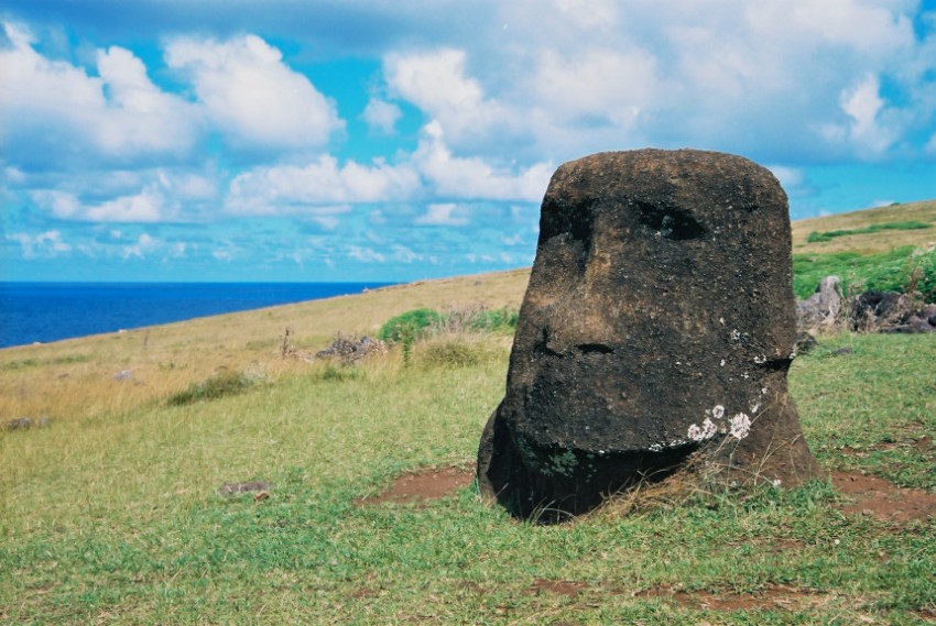 easter island 10