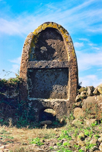 巨人の墓（サルディニア島）Borole (Sardegna)