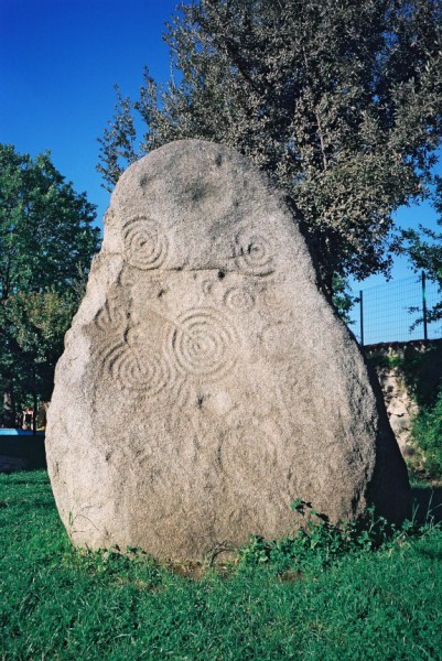 マモイアダの石碑 Stele di Boeli in Mamoiada (Sardegna)